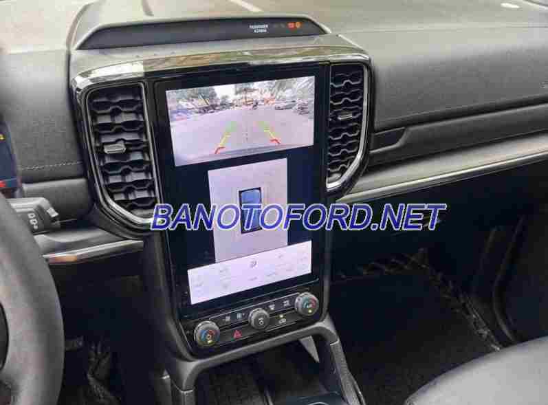 Ford Everest Titanium Plus 2.0L 4x4 AT năm 2024