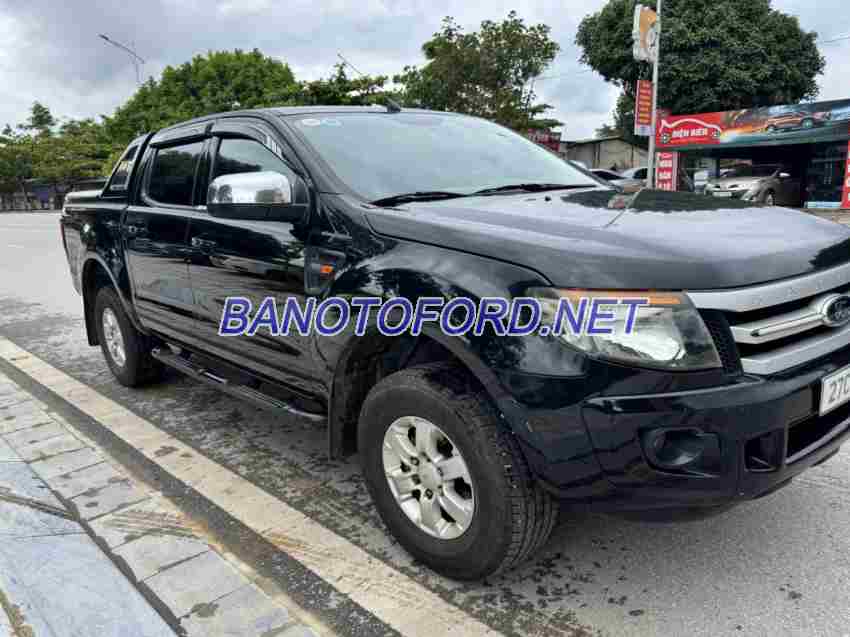 Cần bán xe Ford Ranger XLS 2.2L 4x2 MT 2014 Số tay màu Đen