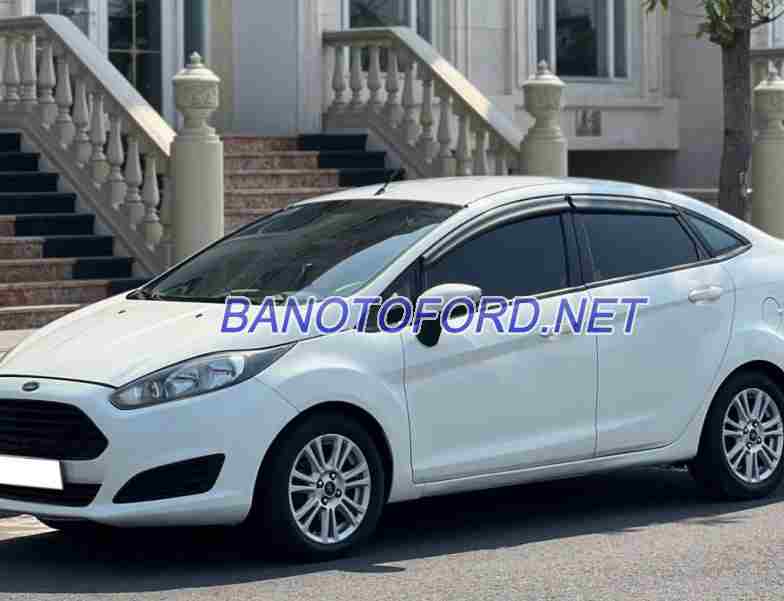 Cần bán Ford Fiesta Trend 1.5 AT Máy xăng 2015 màu Trắng