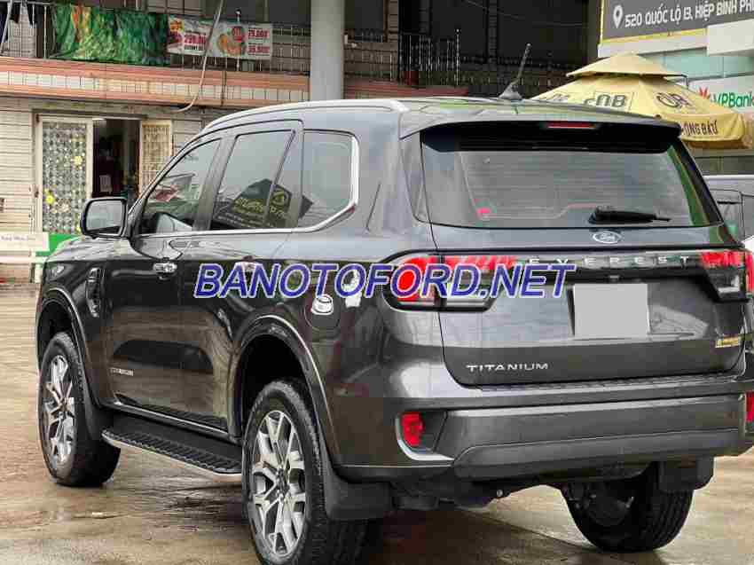 Ford Everest Titanium 2.0L 4x2 AT sản xuất 2022 cực chất!