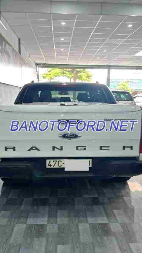 Cần bán gấp Ford Ranger Wildtrak 3.2L 4x4 AT đời 2017, màu Trắng