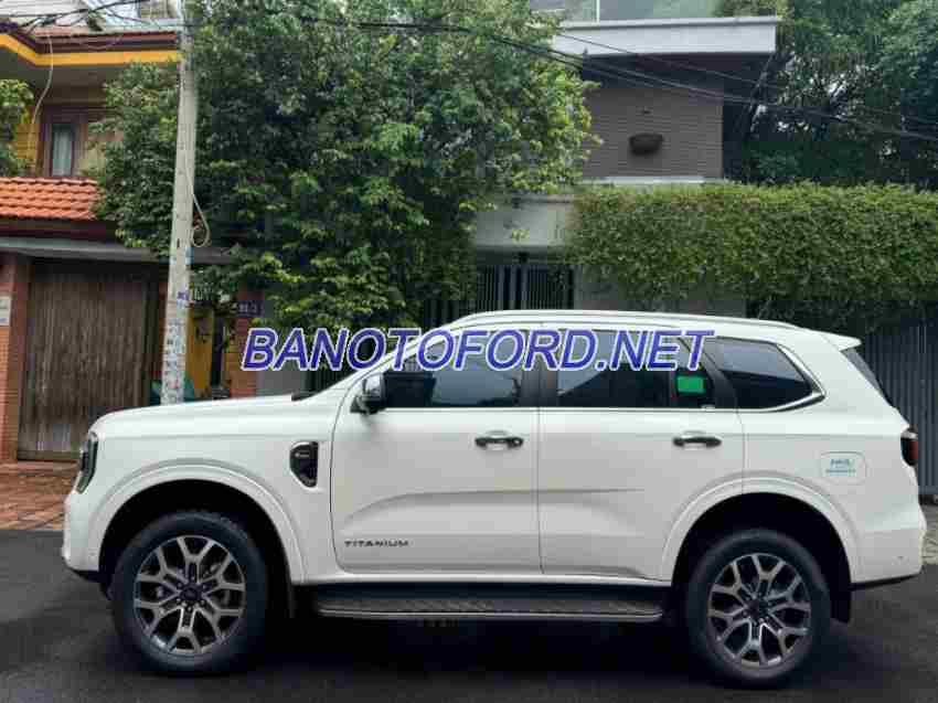 Cần bán gấp xe Ford Everest Titanium Plus 2.0L 4x4 AT năm 2022, màu Trắng, Số tự động