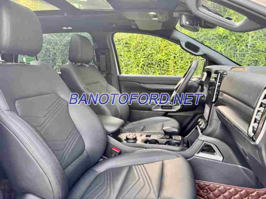 Ford Everest Titanium Plus 2.0L 4x4 AT model 2024 xe chuẩn hết ý