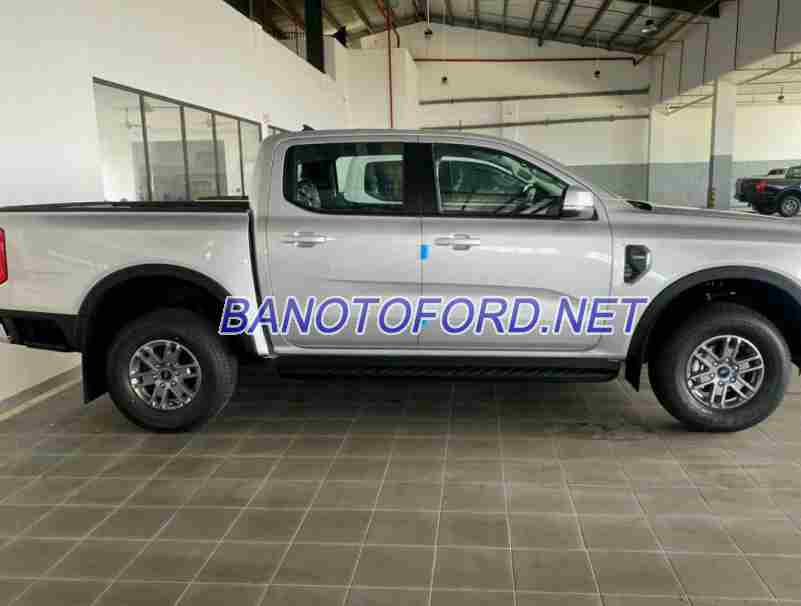Bán xe Ford Ranger XLS 2.0L 4x2 AT 2025, màu Bạc
