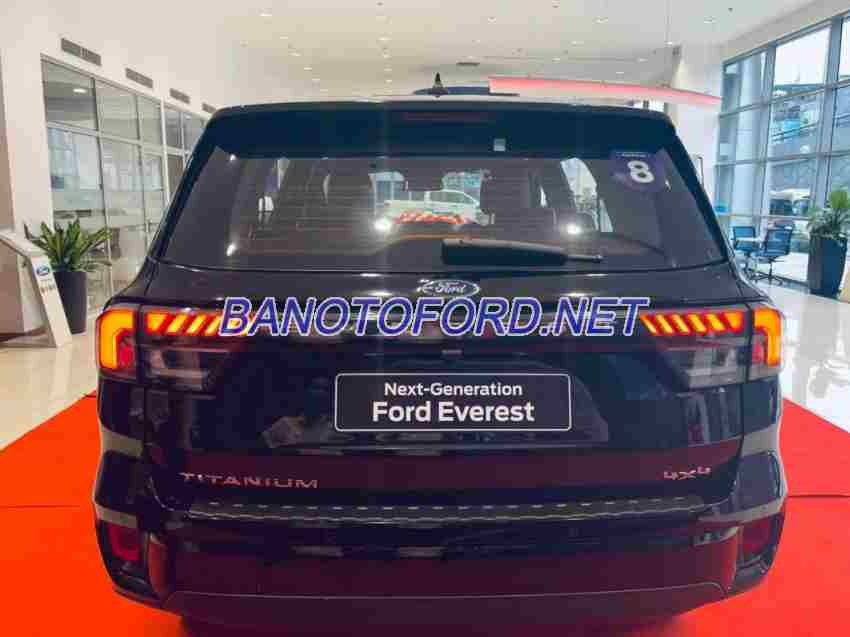 Ford Everest Titanium Plus 2.0L 4x4 AT 2025 - Đẹp lung linh