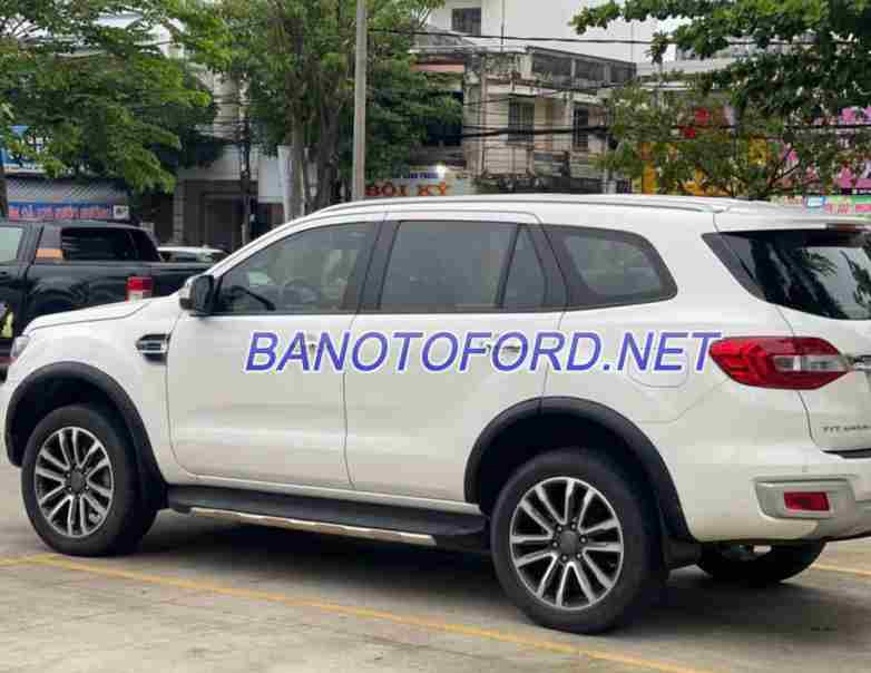 Bán Ford Everest Titanium 2.2L 4x2 AT đời 2018 xe đẹp - giá tốt