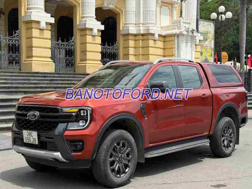 Cần bán gấp Ford Ranger Wildtrak 2.0L 4x4 AT đời 2023, màu Cam