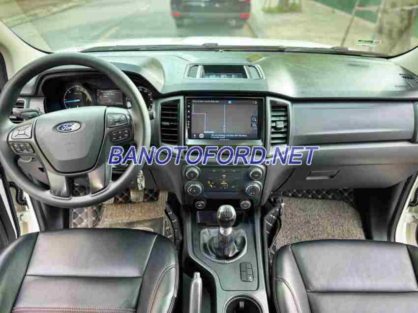 Bán Ford Ranger XLS 2.2L 4x2 MT, màu Trắng, Máy dầu, 2020
