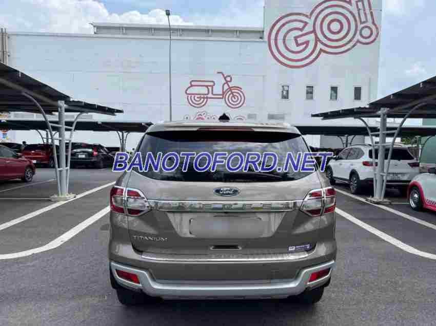Cần bán gấp Ford Everest Titanium 2.0L 4x2 AT năm 2018 giá cực tốt