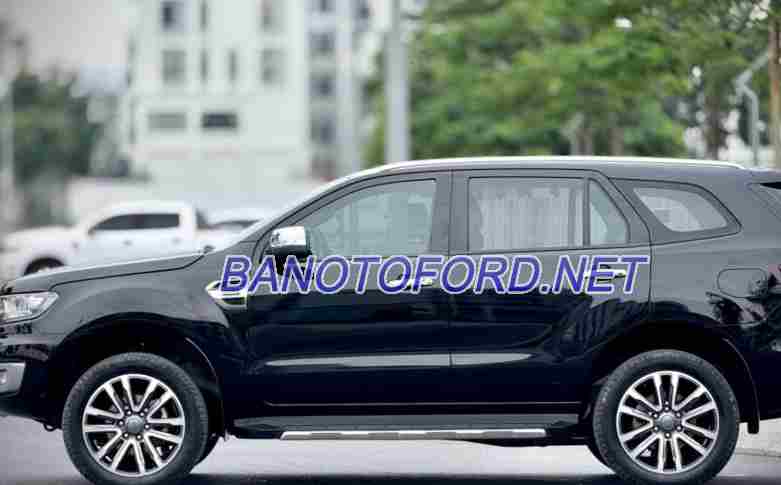 Cần bán gấp Ford Everest Titanium 2.0L 4x4 AT năm 2019 giá cực tốt