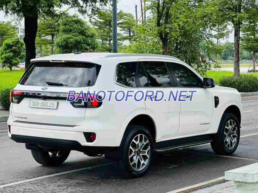 Bán xe Ford Everest Titanium 2.0L 4x2 AT sx 2022 - giá rẻ