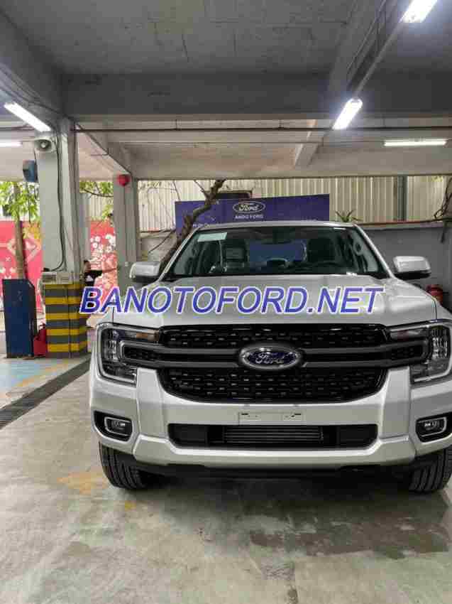 Ford Ranger XLS 2.0L 4x2 AT sx 2025 - màu Bạc - cực đẹp