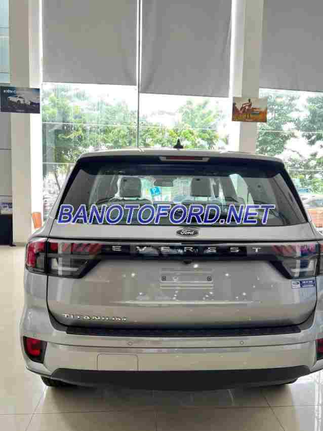 Ford Everest Titanium 2.0L 4x2 AT 2025. Kết nối giá trị thật