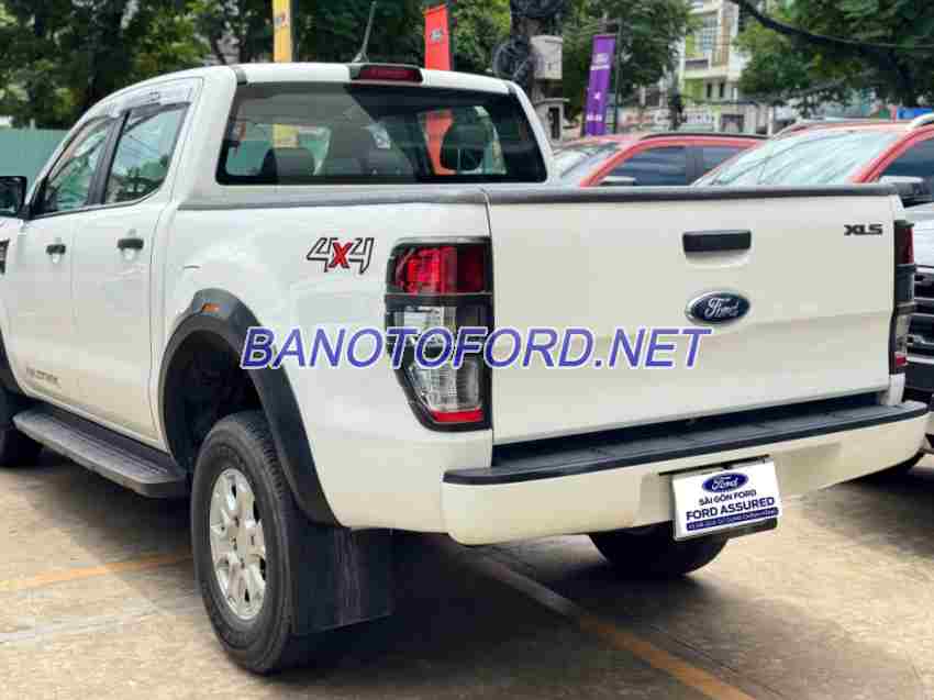 Ford Ranger XLS 2.2L 4x2 AT năm 2021 cần bán