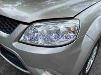 Cần bán gấp xe Ford Escape XLS 2.3L 4x2 AT 2013 màu Bạc