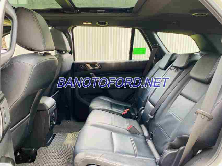 Ford Everest Titanium 2.0L 4x4 AT model 2022 xe chuẩn hết ý