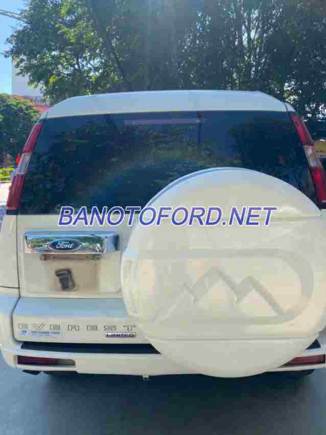 Bán Ford Everest 2.5L 4x2 AT đời 2014 xe đẹp - giá tốt