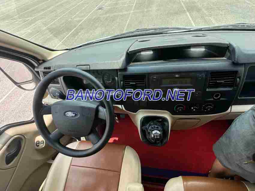 Cần bán Ford Transit SVP Máy dầu 2018 màu Bạc