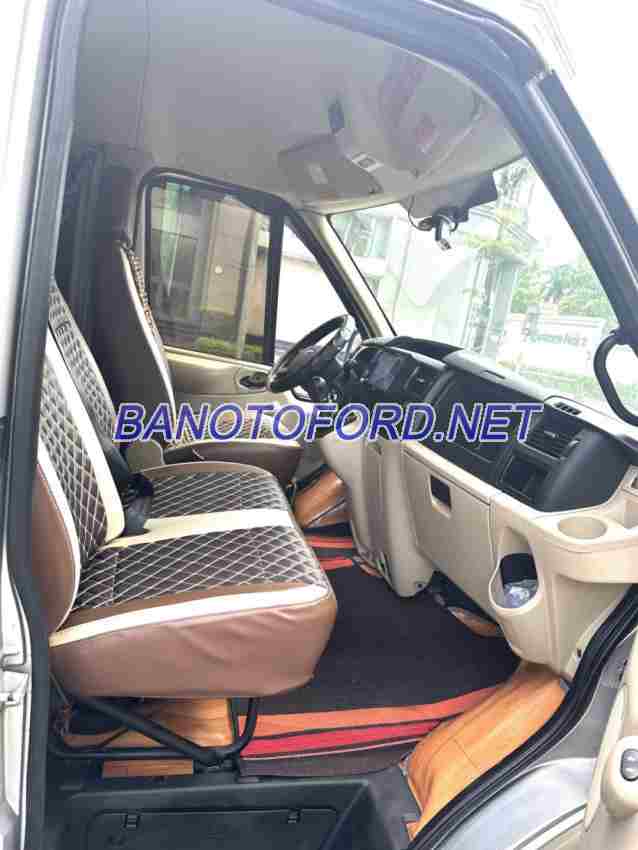 Bán Ford Transit SVP, màu Bạc, Máy dầu, 2019