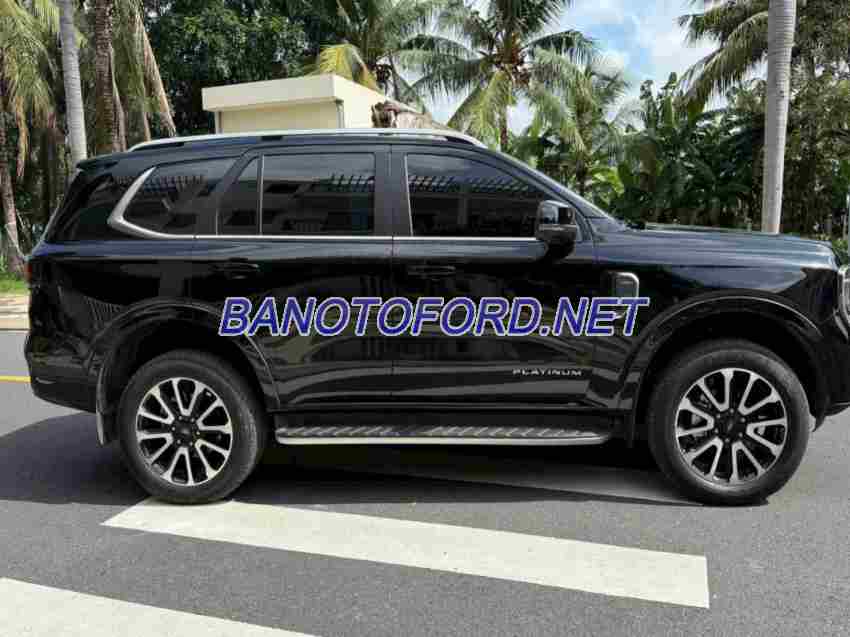Cần bán xe Ford Everest Platinum 2.0L 4x4 AT năm 2025 màu Đen cực đẹp