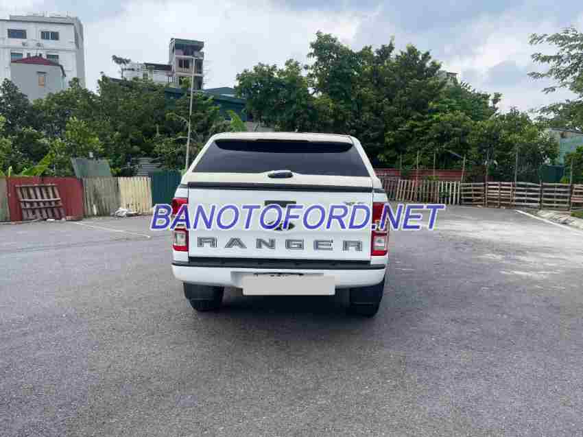 Bán Ford Ranger XLS 2.2L 4x2 AT, màu Trắng, Máy dầu, 2017