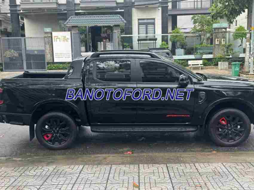 Cần bán Ford Ranger Stormtrak 2.0L 4x4 AT Máy dầu 2024 màu Đen