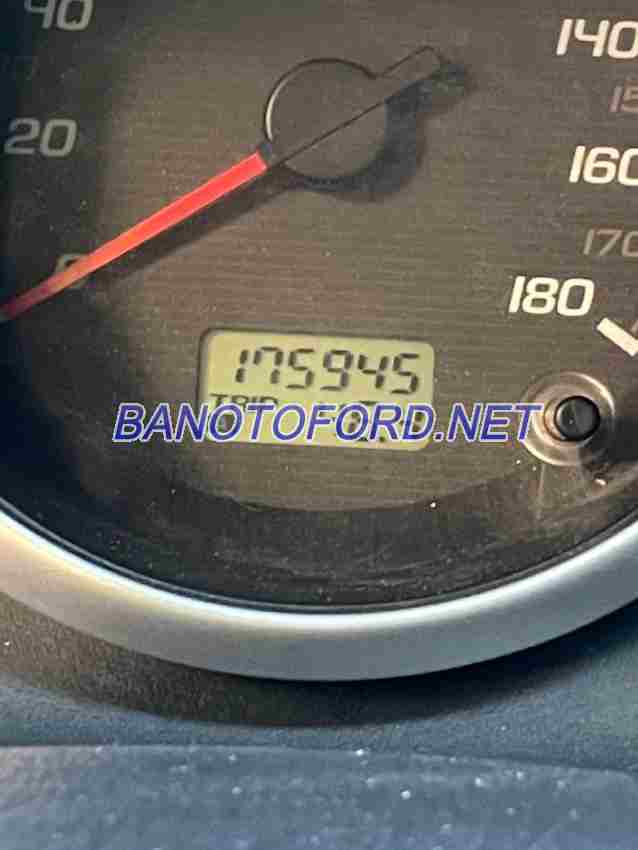 Bán Ford Everest 2.5L 4x2 MT 2015 - Trắng