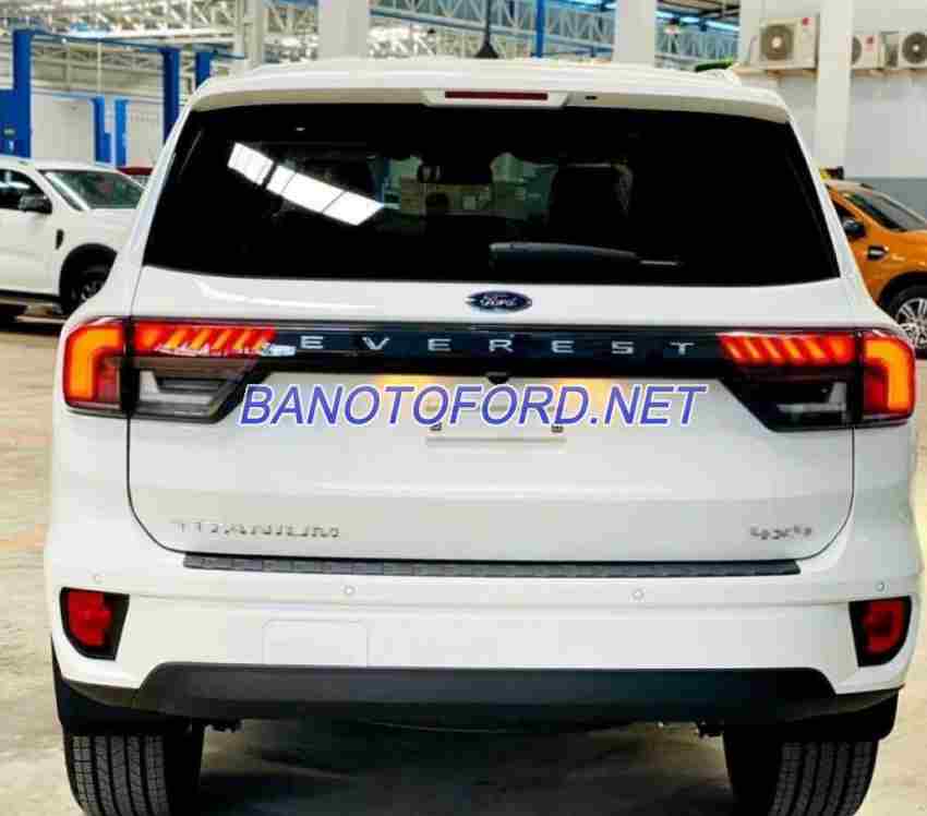 Ford Everest Titanium Plus 2.0L 4x4 AT Số tự động năm 2025