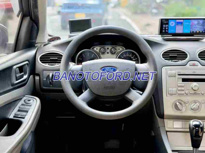 Cần bán xe Ford Focus 1.8 AT 2012 Số tự động