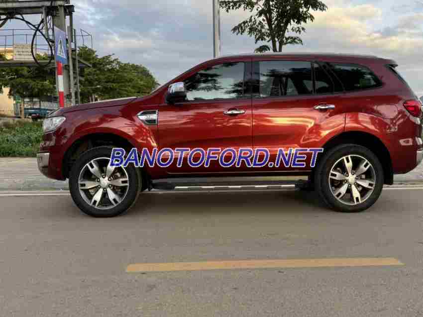 Ford Everest Titanium 3.2L 4x4 AT năm sản xuất 2016 giá tốt