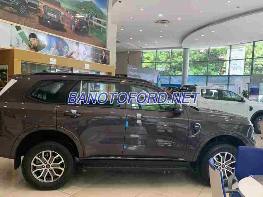Ford Everest Ambiente 2.0L 4x2 AT 2025