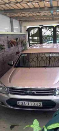Ford Everest 2.5L 4x2 MT năm sản xuất 2013 giá tốt