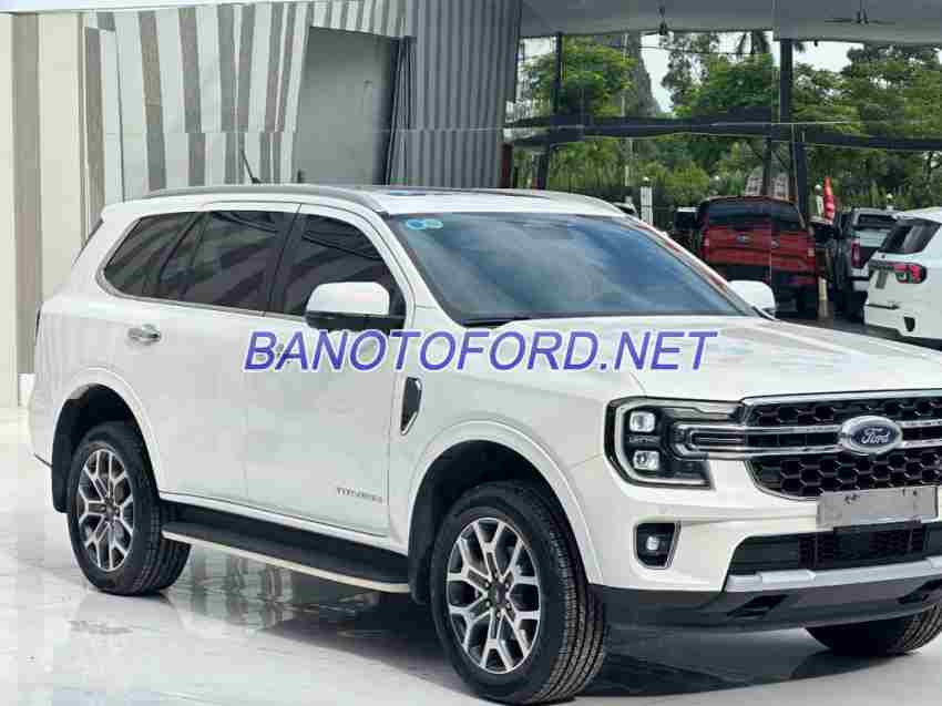 Cần bán xe Ford Everest Titanium 2.0L 4x2 AT 2024 Số tự động
