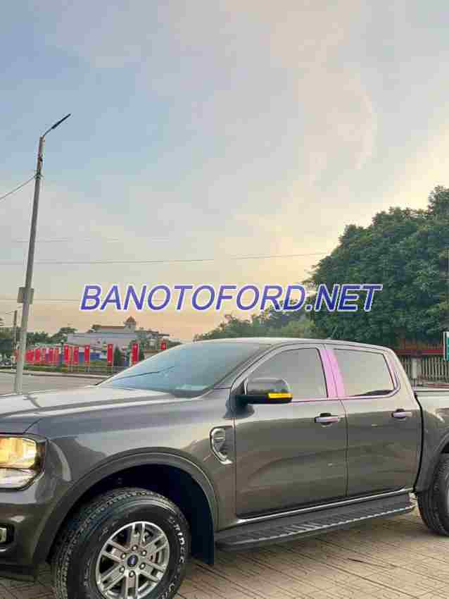 Cần bán gấp Ford Ranger XLS 2.0L 4x2 AT năm 2022 giá cực tốt