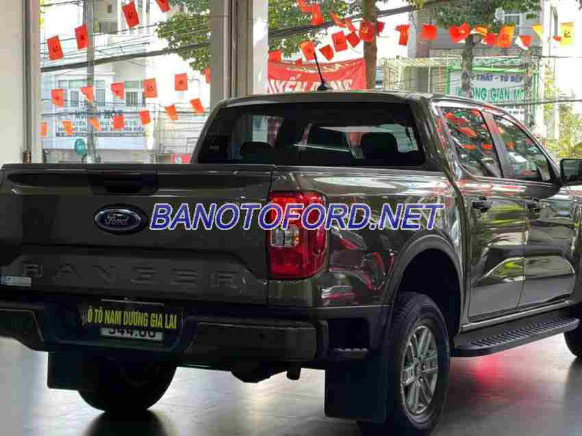 Cần bán gấp xe Ford Ranger XLS 2.0L 4x2 AT năm 2023, màu Nâu, Số tự động