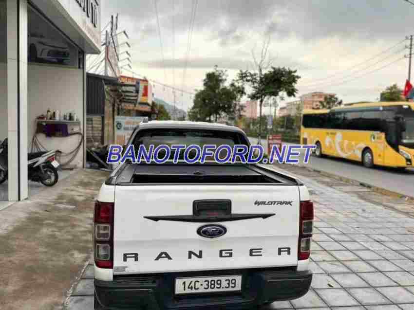 Cần bán xe Ford Ranger Wildtrak 3.2L 4x4 AT năm 2016 màu Trắng cực đẹp Cần bán xe Ford Ranger Wildtrak 3.2L 4x4 AT năm 2016 màu Trắng cực đẹp