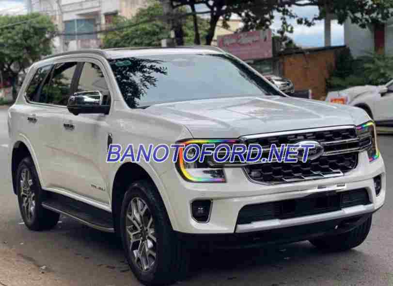 Cần bán gấp xe Ford Everest Titanium 2.0L 4x2 AT năm 2024, màu Trắng, Số tự động