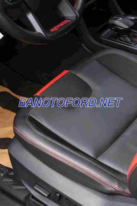 Ford Ranger Raptor 2.0L 4x4 AT 2025 giá cực tốt