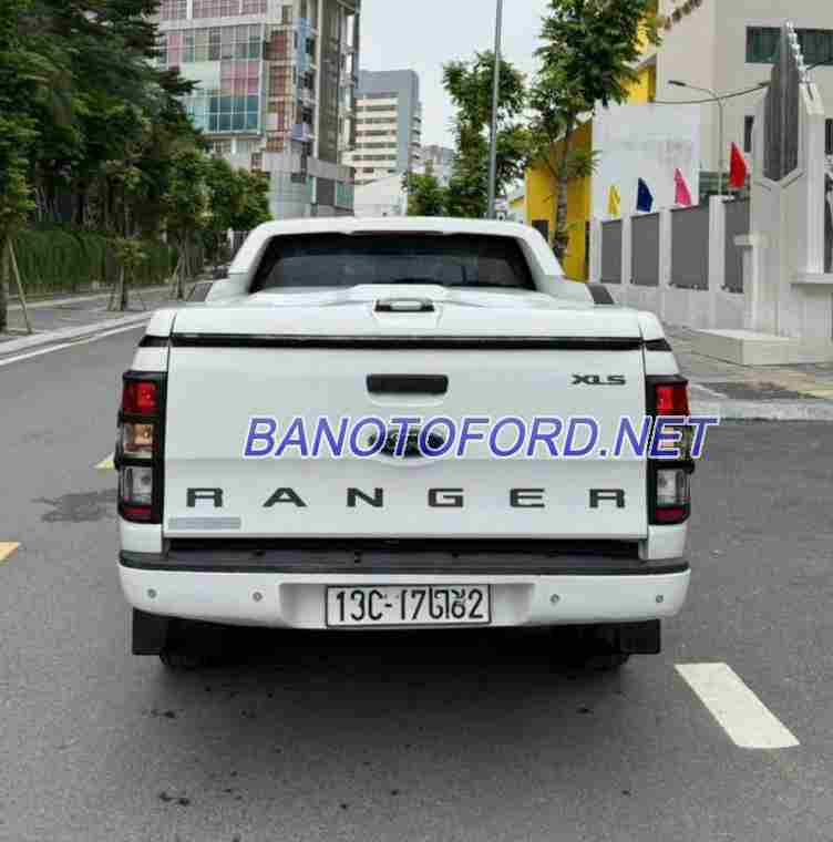 Ford Ranger XLS 2.2L 4x2 AT 2017 Máy dầu, xe đẹp