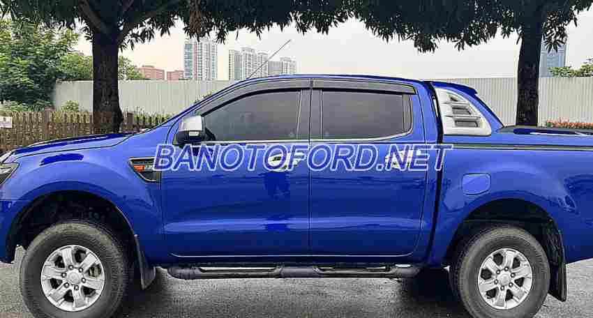 Cần bán gấp Ford Ranger XLS 2.2L 4x2 AT năm 2013 giá cực tốt