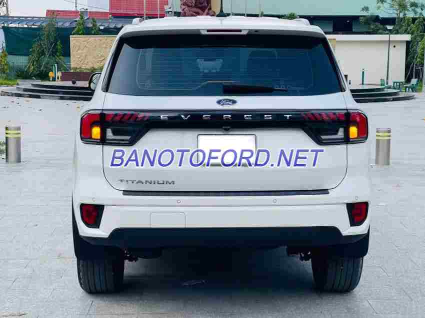 Ford Everest Titanium 2.0L 4x2 AT năm sản xuất 2024 giá tốt