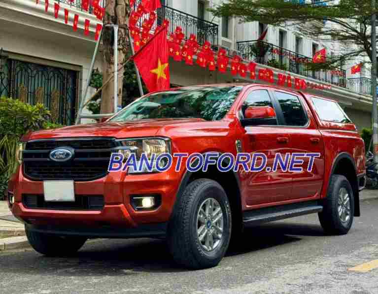 Ford Ranger XLS 2.0L 4x2 MT 2022 Số tay cực đẹp!