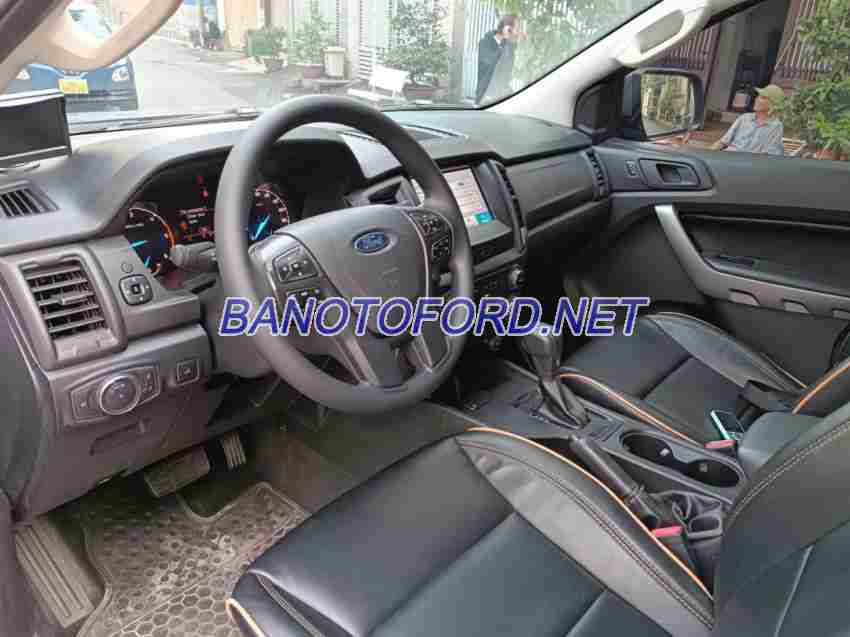 Cần bán gấp xe Ford Ranger XLS 2.2L 4x2 AT năm 2021, màu Xanh, Số tự động