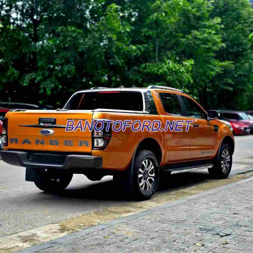 Cần bán xe Ford Ranger Wildtrak 2.0L 4x4 AT 2019 Số tự động màu Vàng