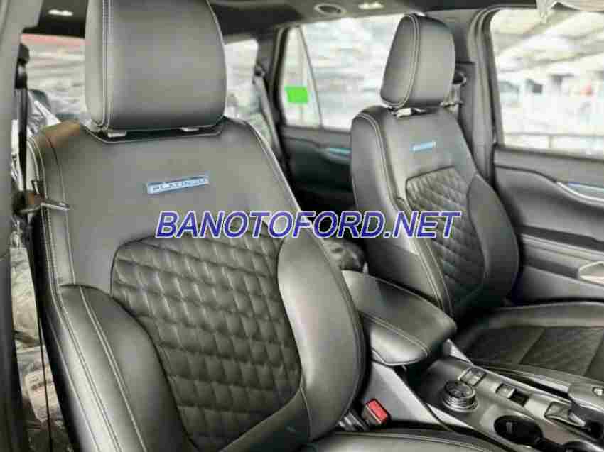 Ford Everest Platinum 2.0L 4x4 AT sx 2025 mới kính kong
