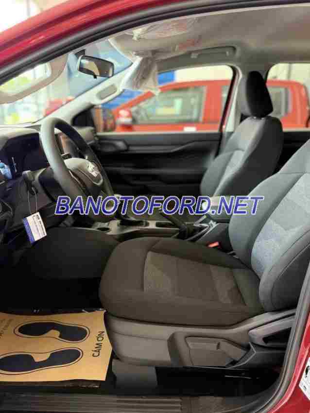 Ford Ranger XLS 2.0L 4x2 AT Số tự động năm 2025