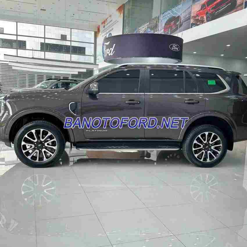 Bán xe Ford Everest Platinum 2.0L 4x4 AT 2025, màu Nâu