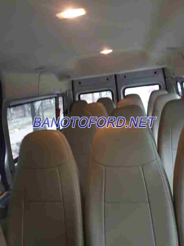 Cần bán xe Ford Transit Số tay 2017
