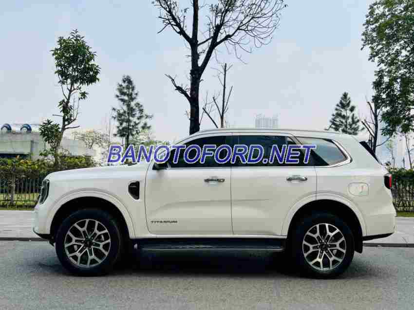 Cần bán xe Ford Everest Titanium 2.0L 4x2 AT 2022 Số tự động màu Trắng
