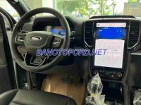 Bán xe Ford Everest Titanium 2.0L 4x2 AT đời 2026, màu Bạc, giá cạnh tranh